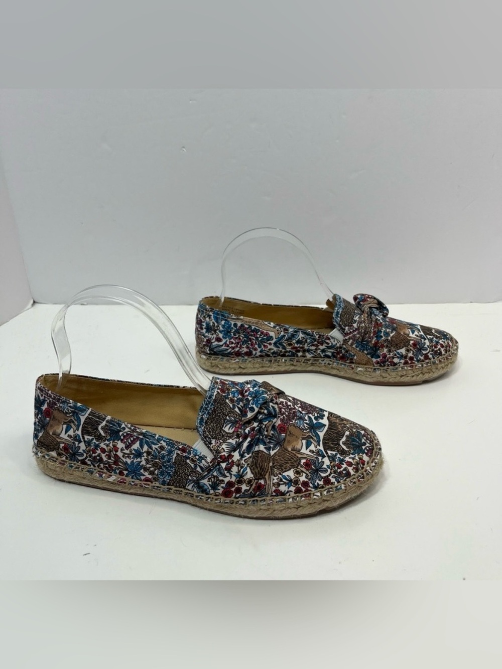 TALBOTS Jungle Cat slip on Loafers flats shoes women’s size 7.5 M boat shoes